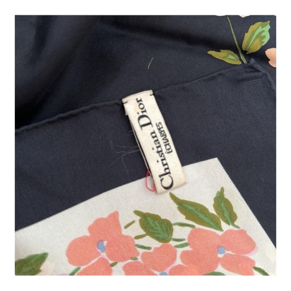 Christian Dior Scarf - Picture 4 of 6